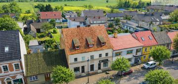 Kamienica w rynku | lokale + mieszkania