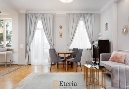 Kamienica w królewskiej lokalizacji