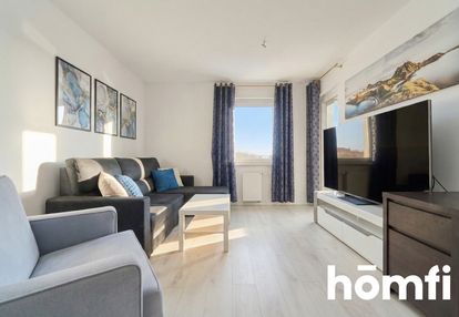 2-pokojowe, osobna kuchnia, duży balkon