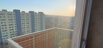 Lokal przygotowany do remontu. opróżniony.