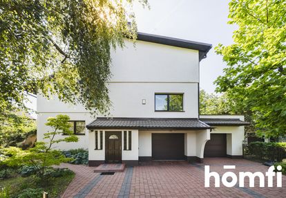 Wolnostojący z dużym ogrodem przy bagrach