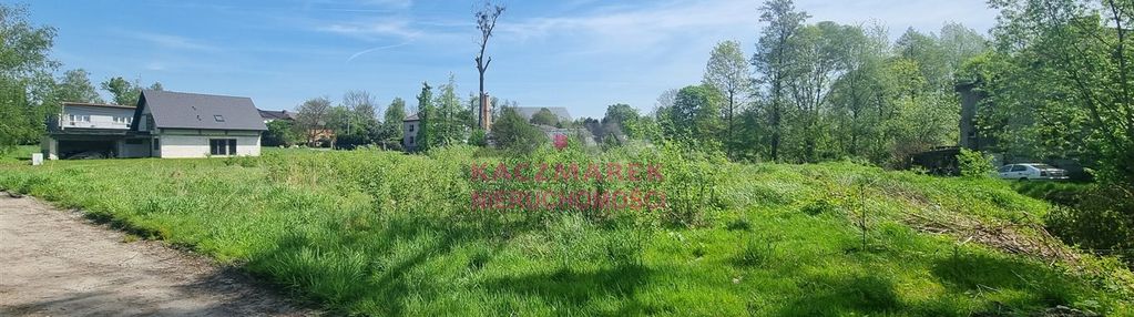 Dwie działki pod zabudowę jednorodzinną