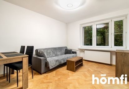 Kawalerka w zielonej okolicy | po remoncie