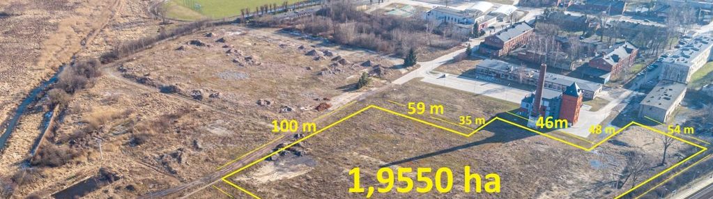 Teren inwestycyjny w centrum moszczenicy