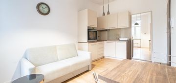 Al.29 listopada |ur| vinci center| całość 2600 pln