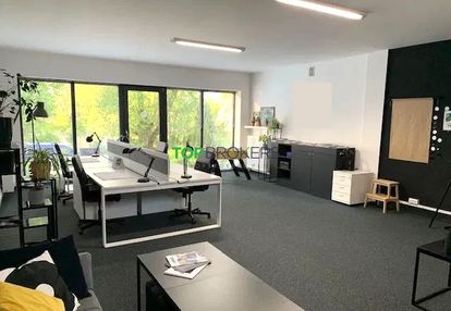 Nowoczesne biuro z własnym parkingiem