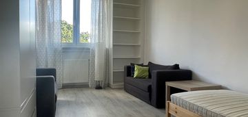 Mieszkanie dla 3 osób, osobna kuchnia, magnolia