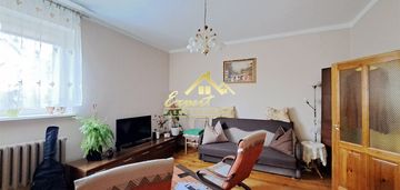 Do sprzedaży przestronne mieszkanie o pow.81 m2.