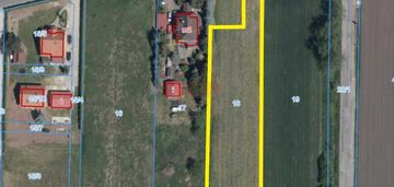 Działka 1800 m2 z możliwością zabudowy, media w drodze