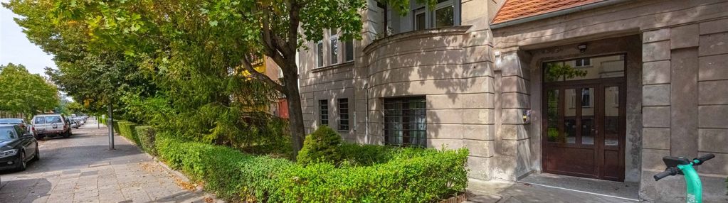 Ul saperów/borek,balkon,piwnica,zadbana kamienica