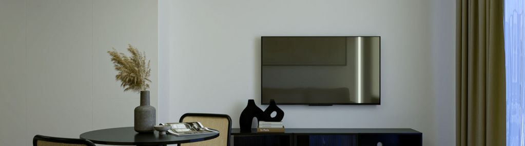 Metro | loggia | parking