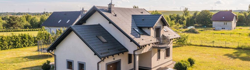 Dom z dużą działką i garażem | 25 km od gdańska