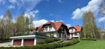Dom i domek gościnny z piękną Panoramą