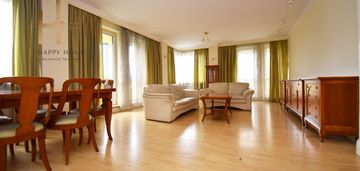 Sprzedam apartament 107 m2 - przy bażantarni 13