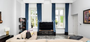Unikatowy apartament w kamienicy przy batorego!
