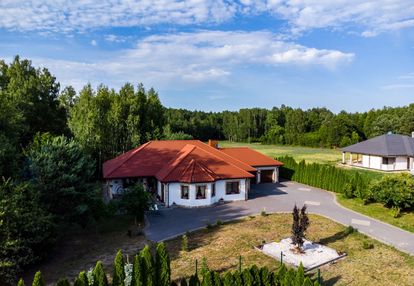 Dom parterowy z prywatną strefą wellness–syski