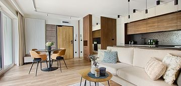 ***2 pokoje w ścisłym centrum***