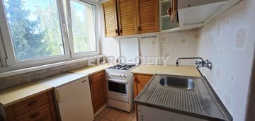 Pełny rozkład, 3 oddzielne pokoje, bezpieczna