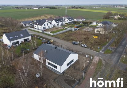 Parterowy dom w zabudowie bliźniaczej