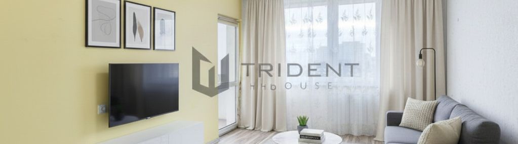 Dwustronne mieszkanie przy metrze !!!