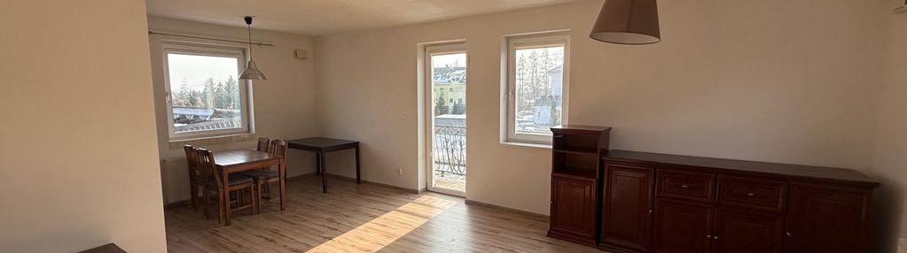 Dom z możliwością prowadzenia działalności - osowa