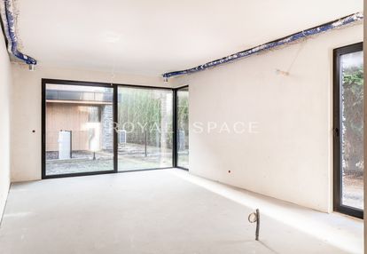 Komfortowy apartament z ogrodem 150 m2 w morelife