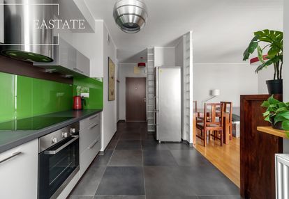 Jasne/balkon/zamknięte osiedle/przestronne!