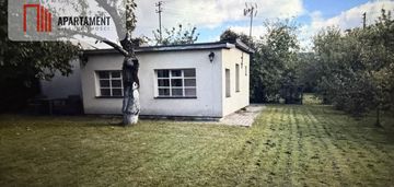 Rewelacyjny  dom  z dużą działką 947 mkw.