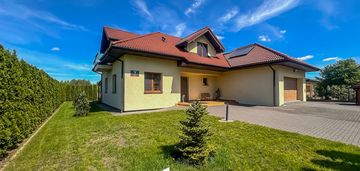Dom w starych babicach | cicha okolica | zieleń