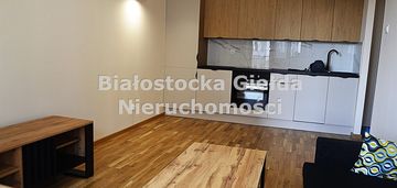 Mieszkanie nowe masto//2 pokoje//i piętro//balkon