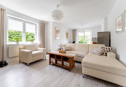 Dom 250m2, 3 osobne strefy mieszkalne, 6 pokoi