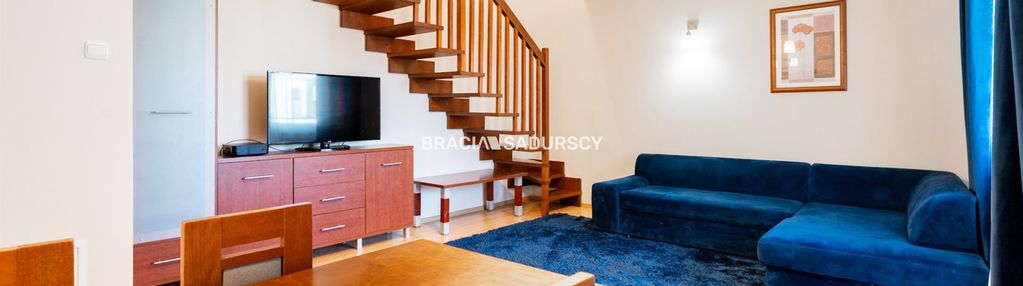 Przestronne mieszkanie / garaż / las / szkoła