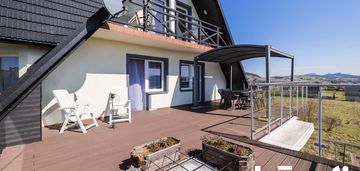 Widokowy dom nad jeziorem czorsztyńskim