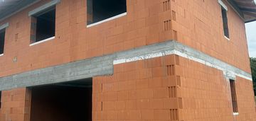 Budynek energooszczędny wawer-las