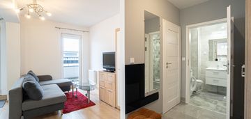 Komfortowe | ostatnie piętro | duży balkon| zawiła