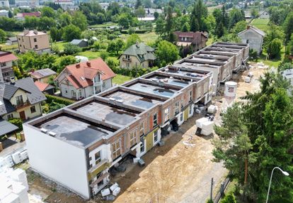 54m2| 3 pokoje z 225m2 ogórdkiem|os.architektów