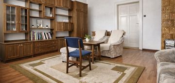 Duże 3-pokojowe mieszkanie do remontu.