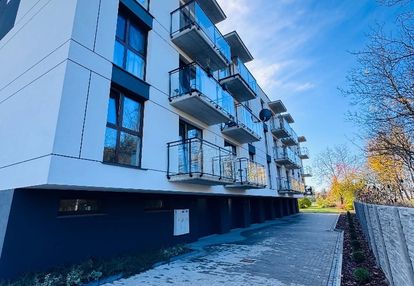 2 pokoje, balkon, winda, m.postojowe