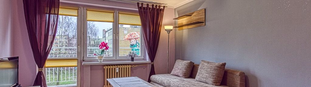 Na wynajem kawalerka w centrum piły z balkonem