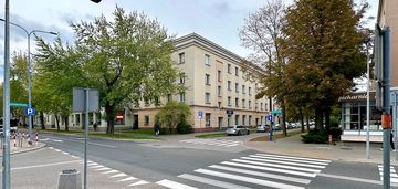 Centrum, dwa oddzielne pokoje, pierwsze piętro