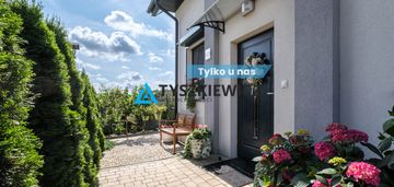 Elegancki dom z wieloma udogodnieniami