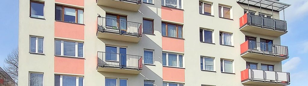 Przestronne 2-pokojowe mieszkanie w centrum