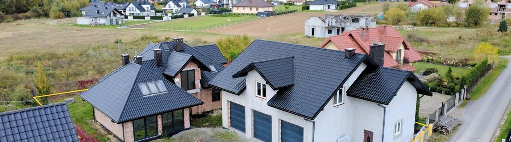 Poręba mała - dom oraz obiekt usługowy 440 m²