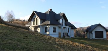 Nowoczesny dom z widokiem na pieniny – 174 m²