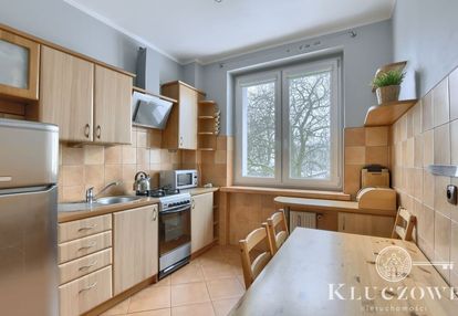 Przy kaszowniku, zadbane, gotowa inwestycja.