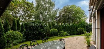 Luksusowy apartament z 3 sypialniami i ogrodem!