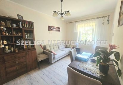 Okolice ul. brzozowej, ogródek, garaż