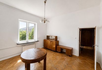 3-pokojowe mieszkanie w śródmieściu