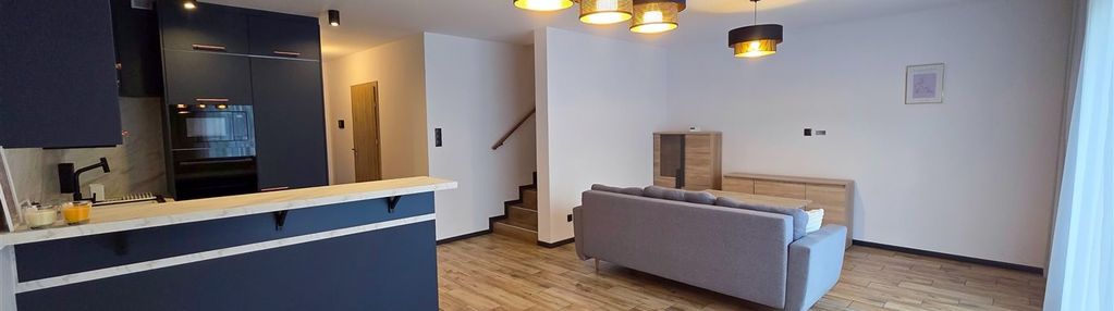 Szeregówka na osiedlu piastów