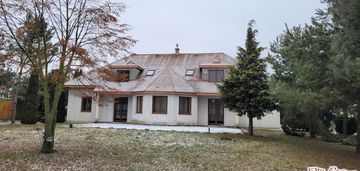 Rezydencja 330m2, 7 pokoi, działka 7100m2 !